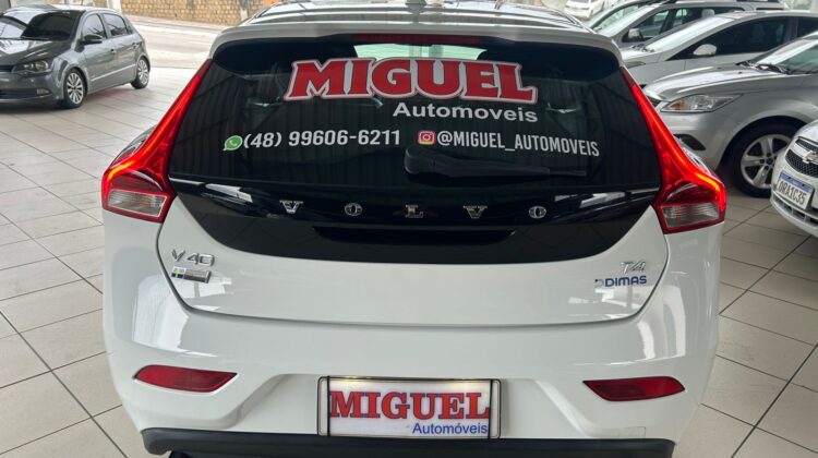 VOLVO V40 2.0T – 2017