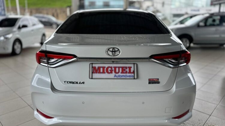 COROLLA 2.0 ALTIS – 2024
