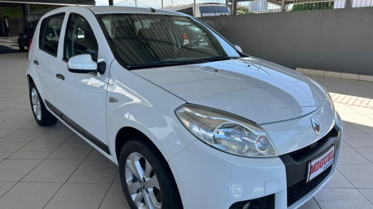 SANDERO 1.0 EXPRESSION – 2013