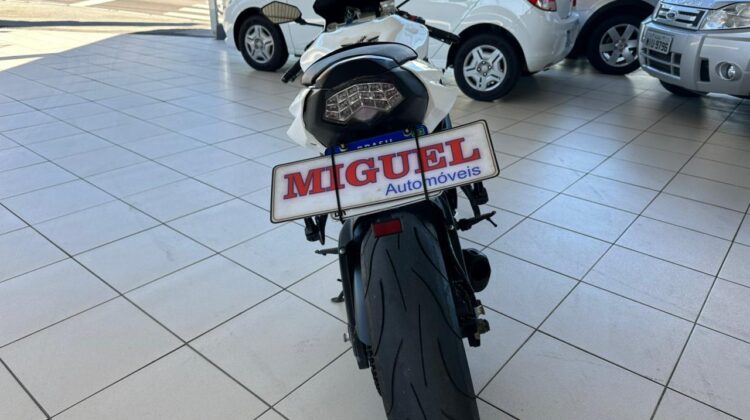 KAWASAKI NINJA ZX 600R – 2011