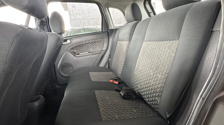 FIESTA 1.6 – 2004