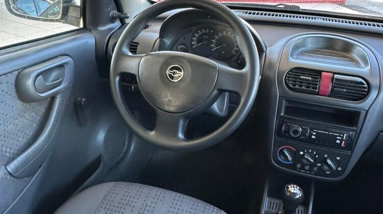 CORSA 1.4 MAXX – 2011