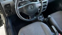 CORSA 1.4 SEDAN – 2010