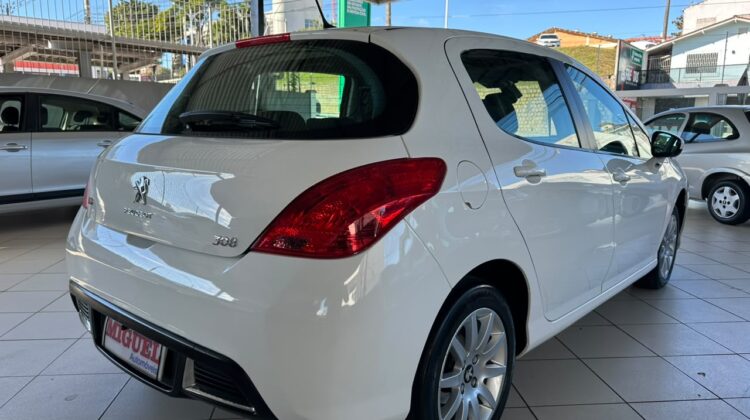 PEUGEOT 308 1.6 – 2013