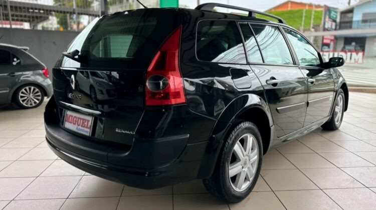 MEGANE GRANDTOUR 2.0 – 2010